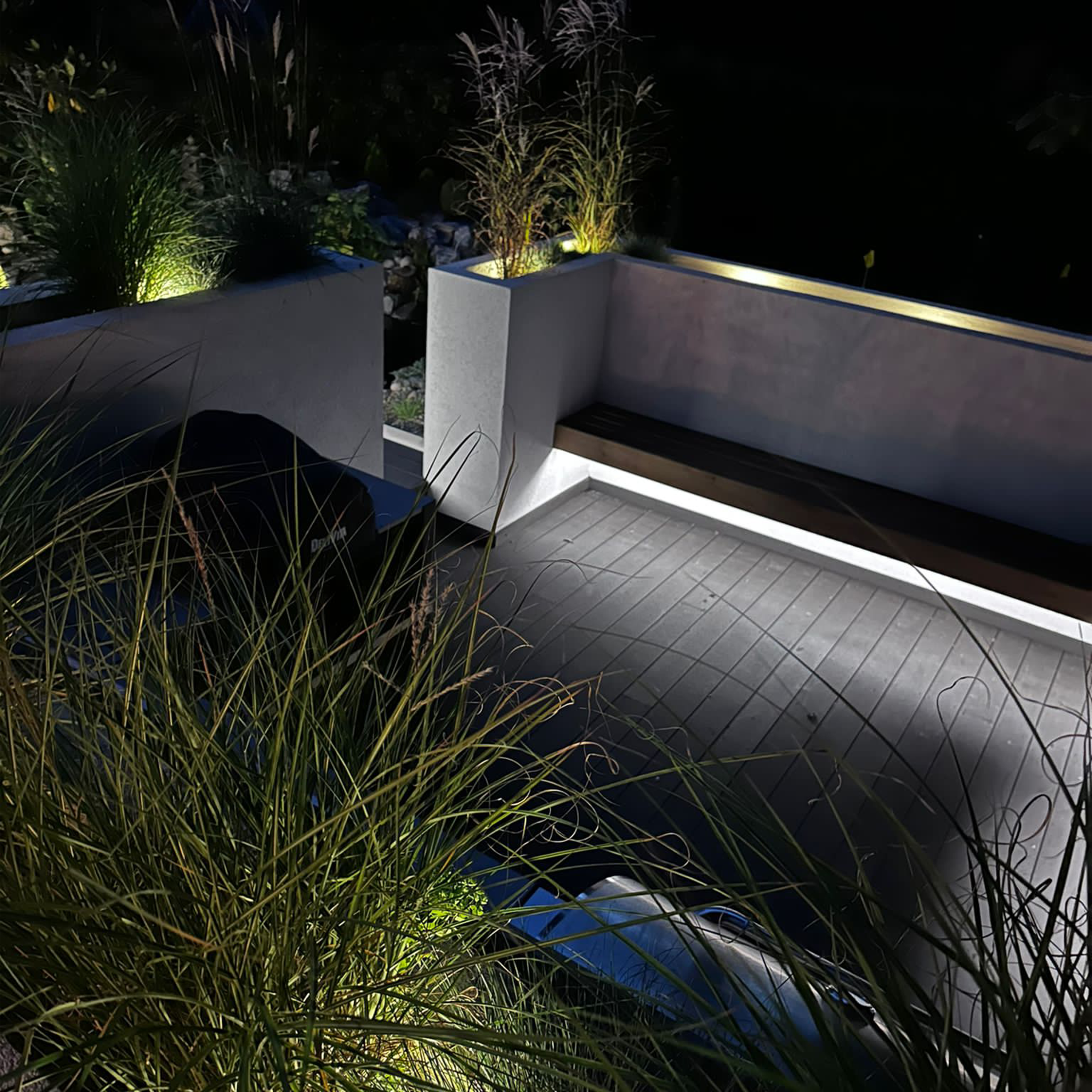 Trimless 0.5w LED flush mount light - The Outside Lighting Specialists