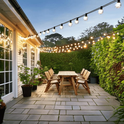 Azur Connectable Outdoor Fixed Cable with 15 LED bulbs per 10m - The Outside Lighting Specialists