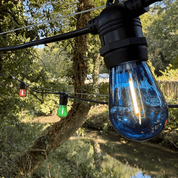 Azur Connectable Outdoor  Cable with 15 colour LED bulbs per 10m