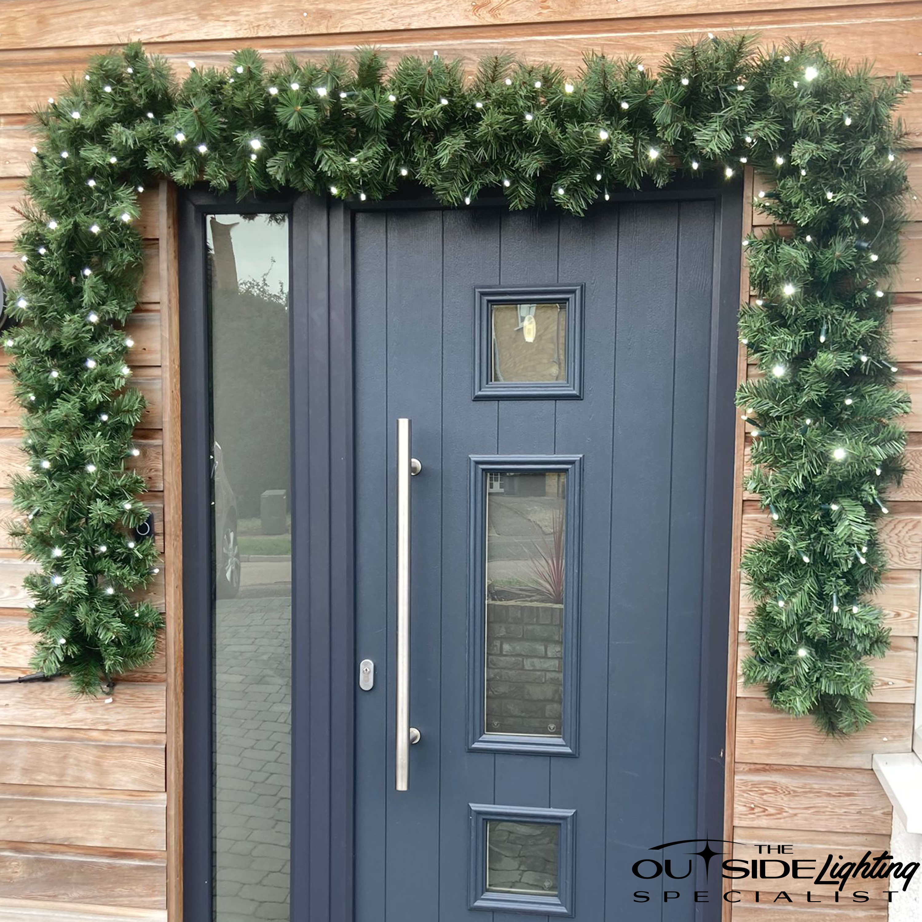 Stunning Outdoor Christmas Garlands - - The Outside Lighting Specialists